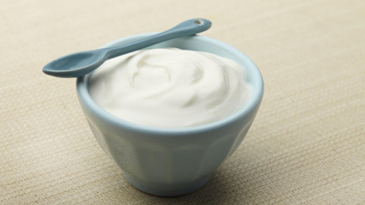 bowl-of-yogurt-620x360
